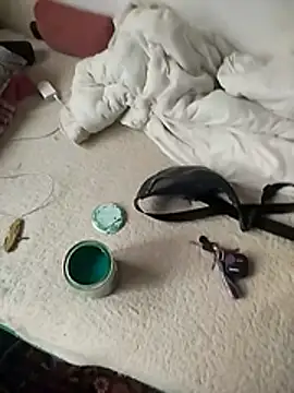 Snapshot of Robertino21cm chatting on November 19, 2025, 2:17 pm Robertino21cm online show from November 19, 2025, 2:17 pm