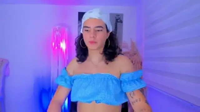 Snapshot of alask_pears0 chatting on October 26, 2025, 2:01 pm alask pears0 online show from October 26, 2025, 2:01 pm