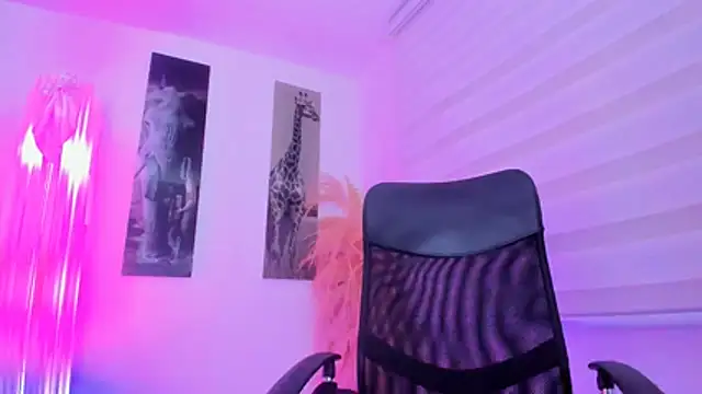 Snapshot of alask_pears0 chatting on November 28, 2025, 1:47 pm alask pears0 online show from November 28, 2025, 1:47 pm