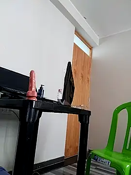 MikeMiller2 online show from October 25, 2025, 7:19 pm