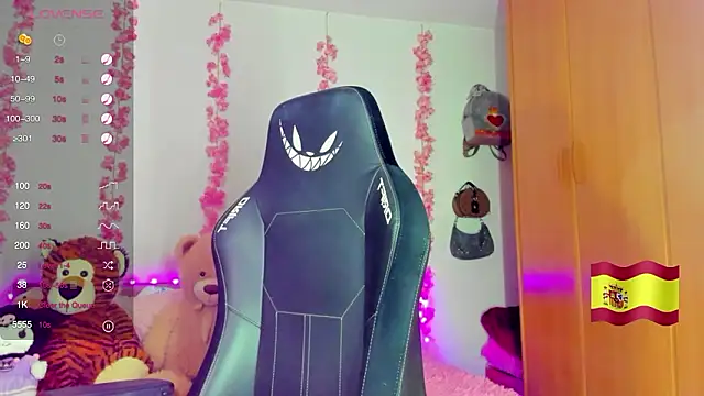 gabrielatafur  online show from February 19, 2026, 7:26 am