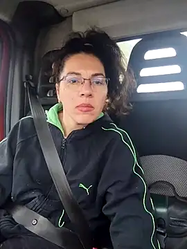 SquirtyMellissaLabia online show from October 16, 2025, 6:58 am