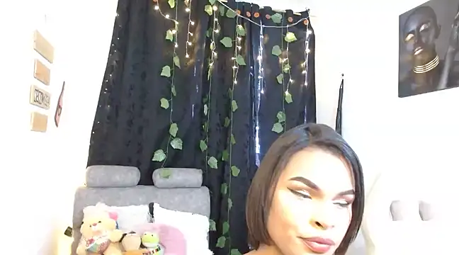 Snapshot of _diamondpamela chatting on December 4, 2024, 7:12 pm diamondpamela online show from December 4, 2024, 7:12 pm