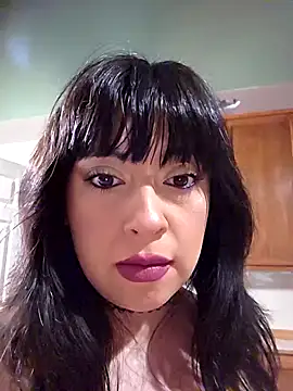 AriannaPena online show from October 17, 2025, 11:40 pm