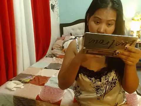 Snapshot of PearlOfAsia21 chatting on February 27, 2025, 10:37 am PearlOfAsia21 online show from February 27, 2025, 10:37 am