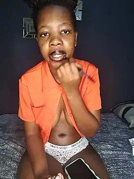 Snapshot of SheisBlacq chatting on February 24, 2026, 9:57 pm SheisBlacq online show from February 24, 2026, 9:57 pm