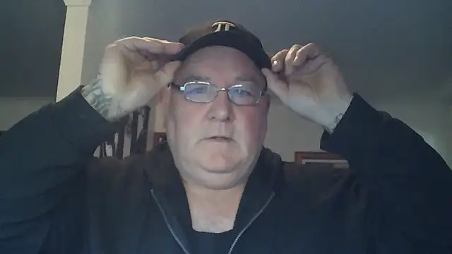 Snapshot of HOTANAL chatting on September 28, 2025, 10:37 pm HOTANAL online show from September 28, 2025, 10:37 pm