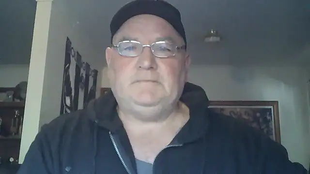 Snapshot of HOTANAL chatting on October 15, 2025, 10:10 pm HOTANAL online show from October 15, 2025, 10:10 pm