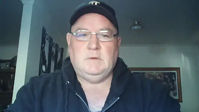 Snapshot of HOTANAL chatting on October 28, 2025, 10:12 pm HOTANAL online show from October 28, 2025, 10:12 pm