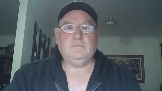 Snapshot of HOTANAL chatting on October 29, 2025, 10:11 pm HOTANAL online show from October 29, 2025, 10:11 pm