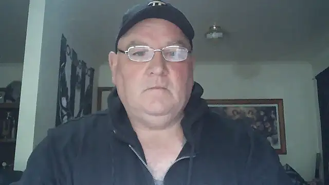 Snapshot of HOTANAL chatting on November 3, 2025, 9:38 pm HOTANAL online show from November 3, 2025, 9:38 pm