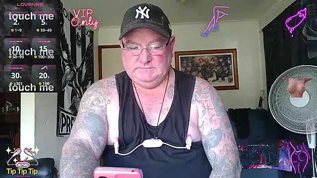 HOTANAL online show from May 19, 2026, 1:56 am
