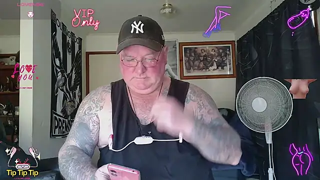 Snapshot of HOTANAL chatting on July 6, 2026, 3:47 am HOTANAL online show from July 6, 2026, 3:47 am
