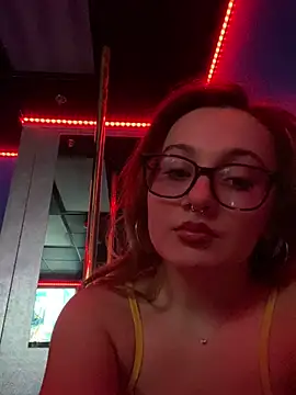 sweetandwet daddy online show from March 15, 2025, 8:04 am