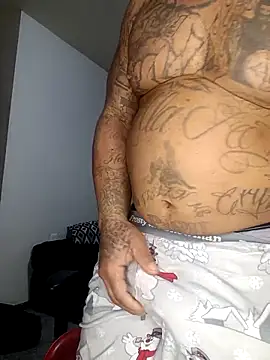 yellowwetfox online show from March 5, 2026, 2:13 pm