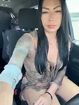 annablisss online show from April 12, 2026, 6:02 pm