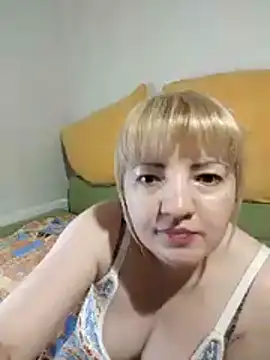 Snapshot of stefanyharper16 chatting on November 16, 2025, 10:54 am stefanyharper16 online show from November 16, 2025, 10:54 am