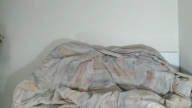 bonbonitaa online show from November 29, 2025, 10:24 pm