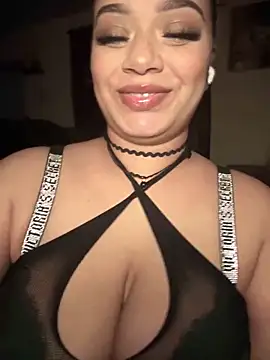 Snapshot of CarmelaAnthony chatting on January 19, 2025, 2:17 pm CarmelaAnthony online show from January 19, 2025, 2:17 pm