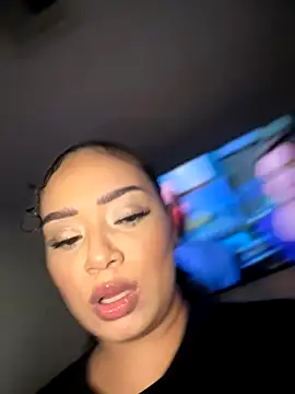 Snapshot of CarmelaAnthony chatting on September 19, 2025, 3:24 pm CarmelaAnthony online show from September 19, 2025, 3:24 pm