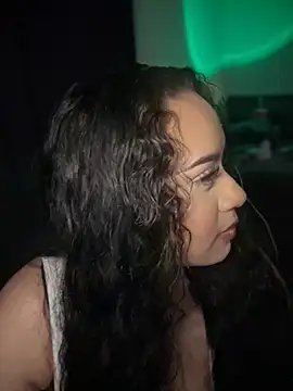 Snapshot of CarmelaAnthony chatting on September 25, 2025, 11:58 am CarmelaAnthony online show from September 25, 2025, 11:58 am