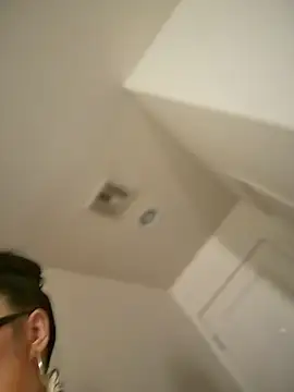 Snapshot of CarmelaAnthony chatting on October 19, 2025, 9:04 pm CarmelaAnthony online show from October 19, 2025, 9:04 pm