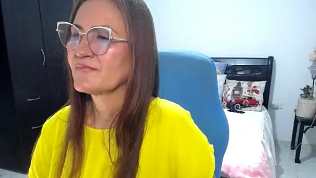 Xiimen online show from July 21, 2026, 3:09 am