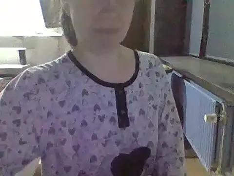 Snapshot of Moi_Lina chatting on December 7, 2024, 10:39 pm Moi Lina online show from December 7, 2024, 10:39 pm