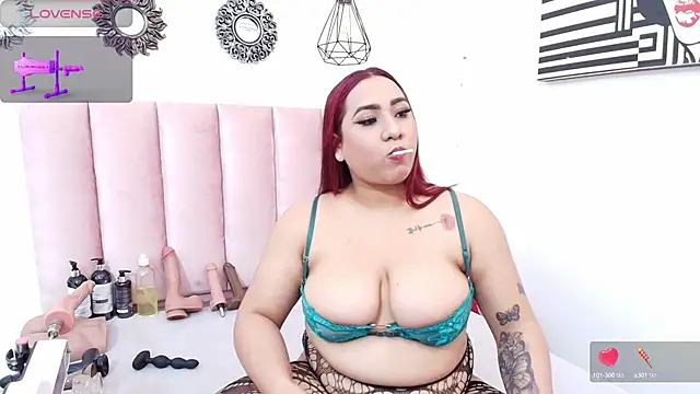 Snapshot of Daniik-big chatting on March 23, 2025, 12:15 am Daniik-big online show from March 23, 2025, 12:15 am