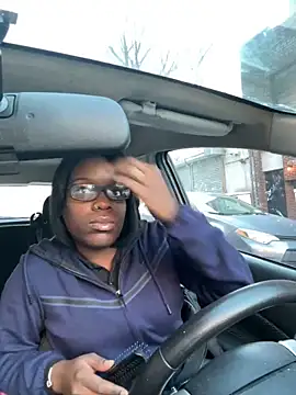 ChocolateBuns101 online show from January 8, 2025, 12:47 pm