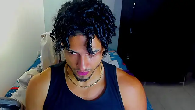 Kris Khalifa69 online show from January 18, 2026, 3:16 pm