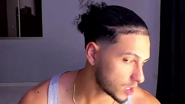 Kris Khalifa69 online show from March 6, 2026, 11:56 pm