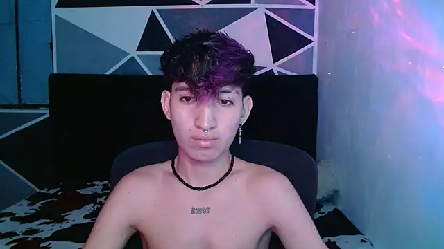 Snapshot of littlextreme chatting on December 11, 2024, 4:18 am littlextreme online show from December 11, 2024, 4:18 am