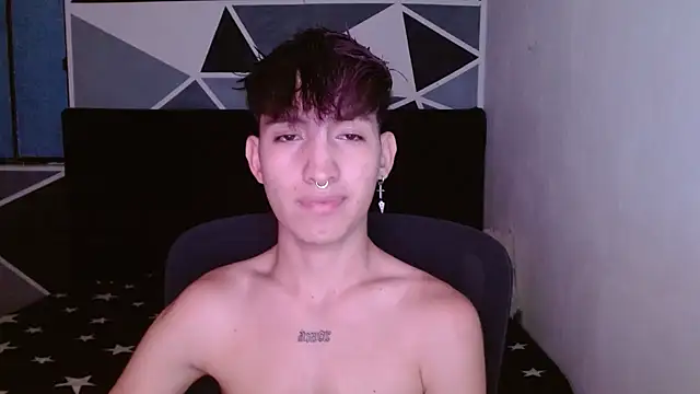 Snapshot of littlextreme chatting on December 23, 2024, 12:57 am littlextreme online show from December 23, 2024, 12:57 am