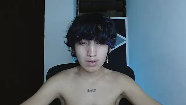 littlextreme online show from February 19, 2026, 1:01 am