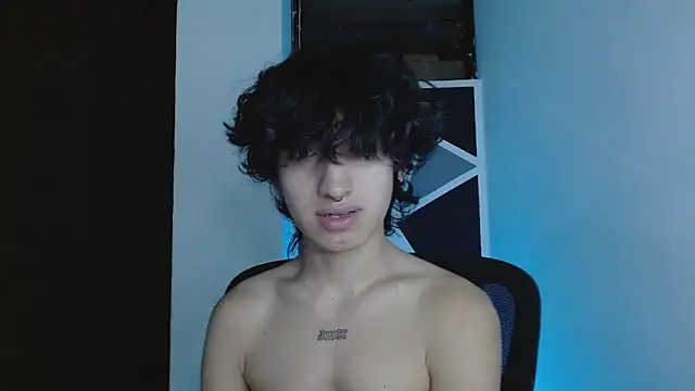 littlextreme online show from March 12, 2026, 3:34 am