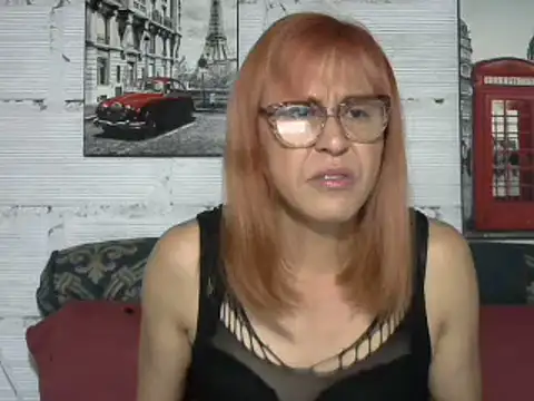 Snapshot of divahot08 chatting on February 20, 2025, 4:57 pm divahot08 online show from February 20, 2025, 4:57 pm