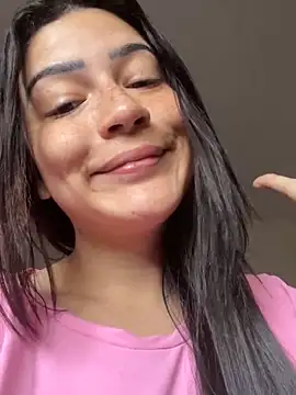 Snapshot of cutesarah_ chatting on January 4, 2025, 10:24 pm cutesarah online show from January 4, 2025, 10:24 pm