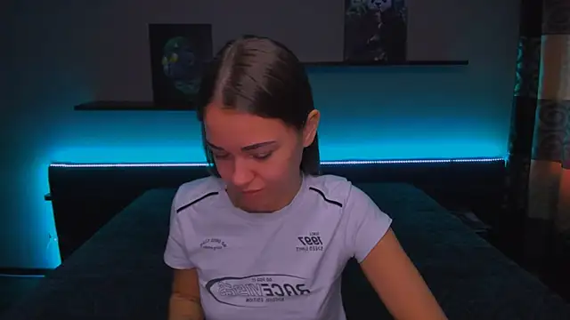 AlexaBarkley online show from December 24, 2024, 6:11 am