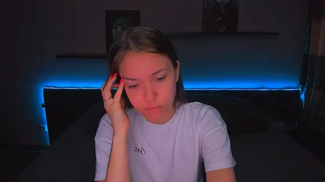 AlexaBarkley online show from April 6, 2026, 12:52 am