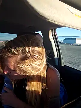 SheIsSomething online show from January 10, 2026, 11:53 pm