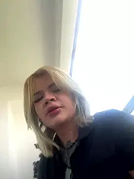 Snapshot of Noxarcane chatting on January 7, 2026, 4:31 pm Noxarcane online show from January 7, 2026, 4:31 pm