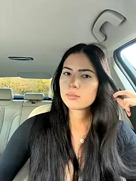 Snapshot of clairewntr chatting on November 2, 2025, 2:08 pm clairewntr online show from November 2, 2025, 2:08 pm