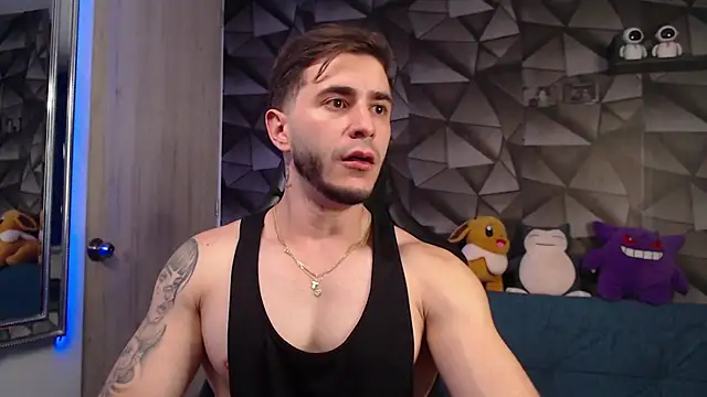 Snapshot of Latino_stud4u chatting on October 22, 2025, 1:17 am Latino stud4u online show from October 22, 2025, 1:17 am