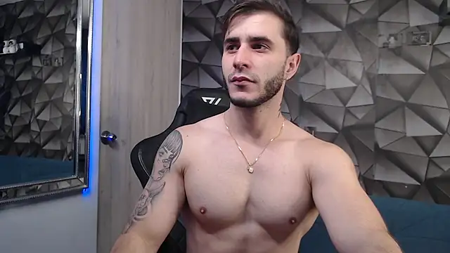 Snapshot of Latino_stud4u chatting on November 16, 2025, 11:54 pm Latino stud4u online show from November 16, 2025, 11:54 pm