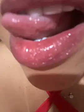 pimenta gaby online show from December 3, 2025, 11:19 am