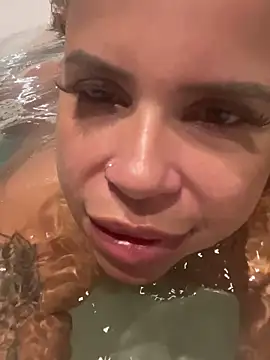 pimenta gaby online show from April 19, 2026, 4:17 pm