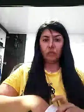 Snapshot of aisha_latina chatting on January 29, 2025, 2:40 am aisha latina online show from January 29, 2025, 2:40 am