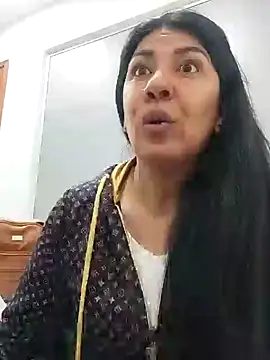 Snapshot of aisha_latina chatting on February 12, 2025, 2:54 pm aisha latina online show from February 12, 2025, 2:54 pm