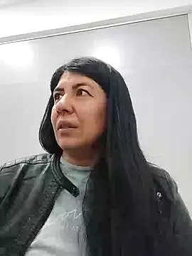 Snapshot of aisha_latina chatting on February 18, 2025, 2:49 pm aisha latina online show from February 18, 2025, 2:49 pm